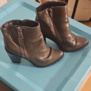 Stylish Black Ankle Boots for Women